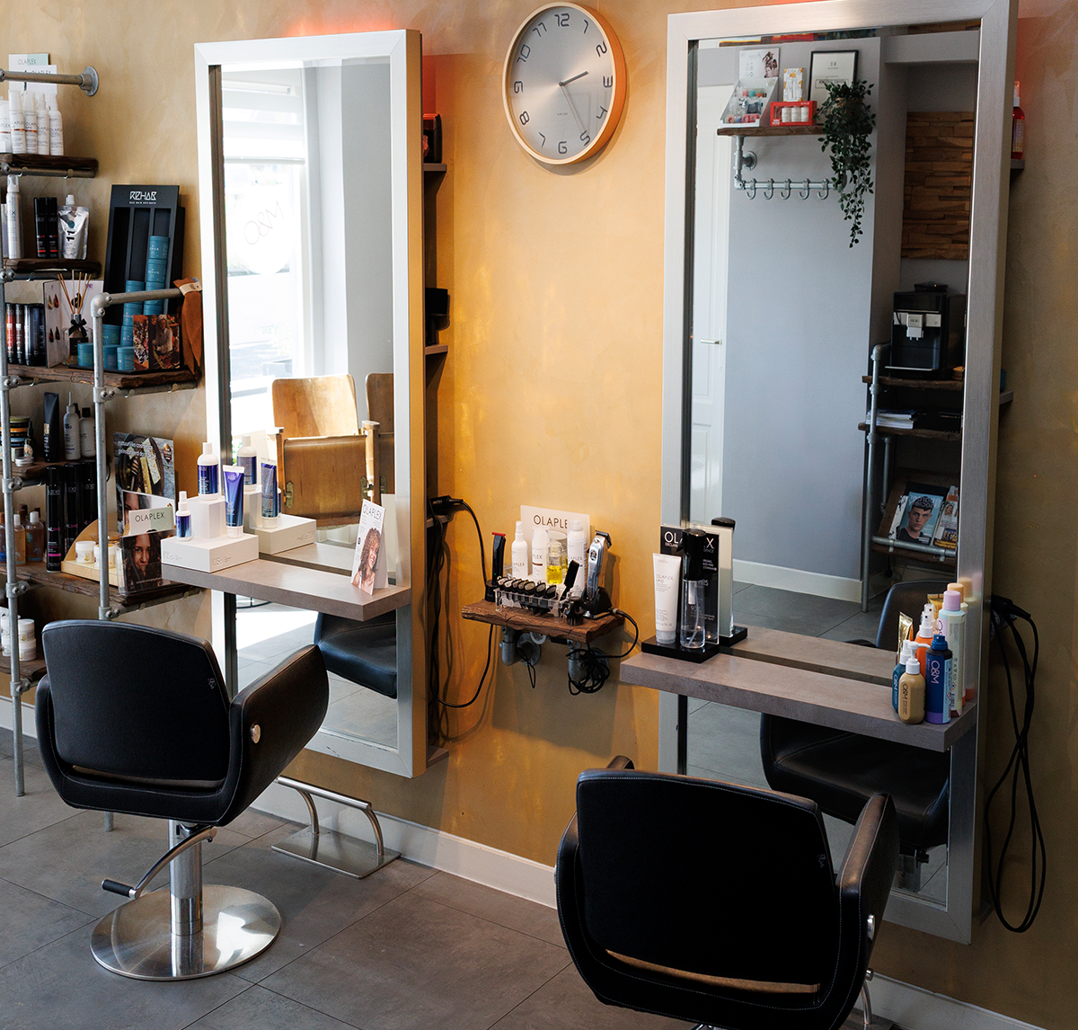 salon1.png